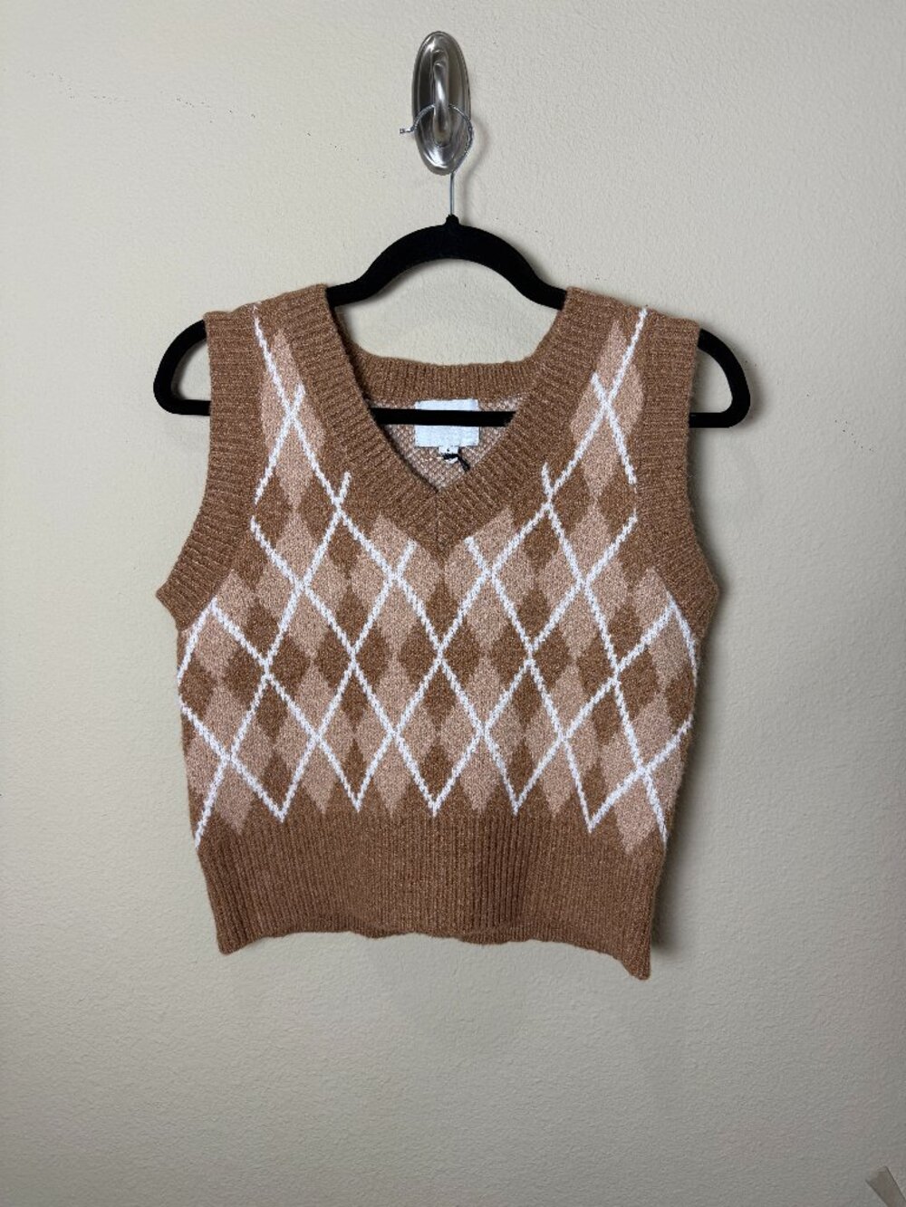 Pink Rose Tan Neutral Argyle Sweater Vest Top Size Small